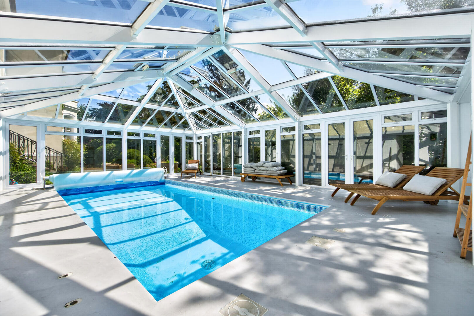 7 bed property in Kenwyn Close, Truro